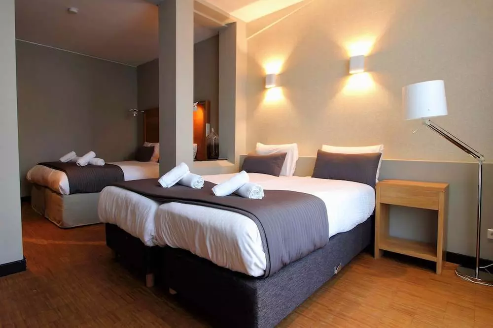 ✈ NIEDERLANDE | Amsterdam - The Bank Hotel 3*, 2 Nächte - City Trip