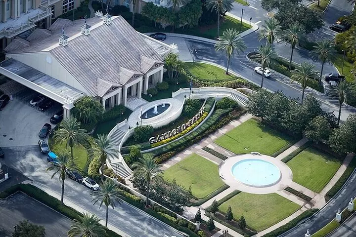 Day Flight 31 miles Helicopter Tour over all the Theme Parks