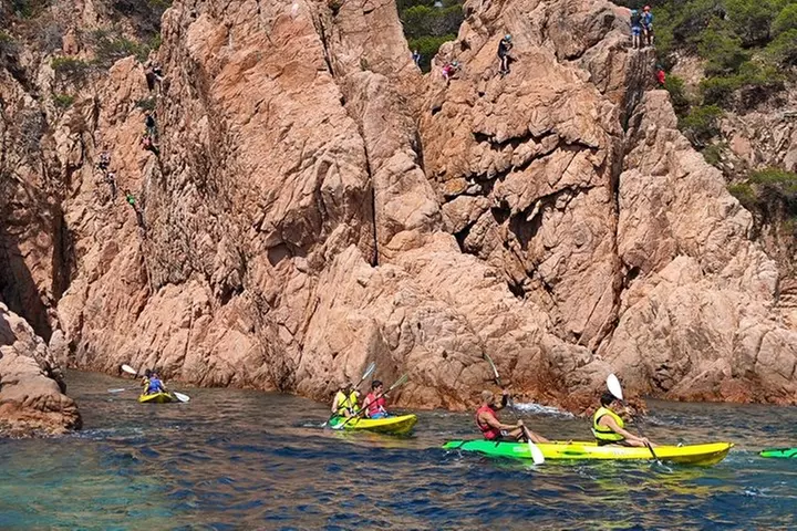 Tour de Kayak y Snorkel en la Costa Brava. Sant Feliu de Guíxols