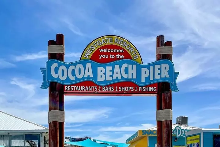 Day Trip to Cocoa Beach from Orlando with Transportation