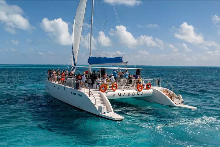 Isla Mujeres Catamaran from playa del carmen Open Bar Beach Club