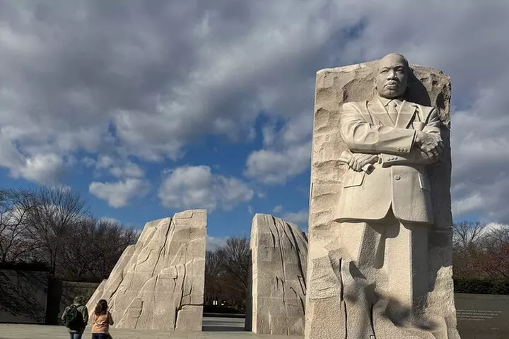 Grand Tour of DC and Explore Egypt A Living Civilization