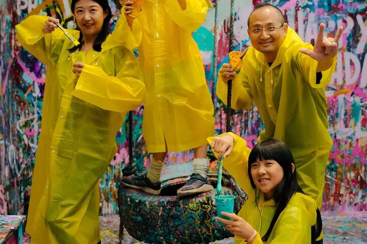 Private Art Splash: Chicago Group Painting Experience