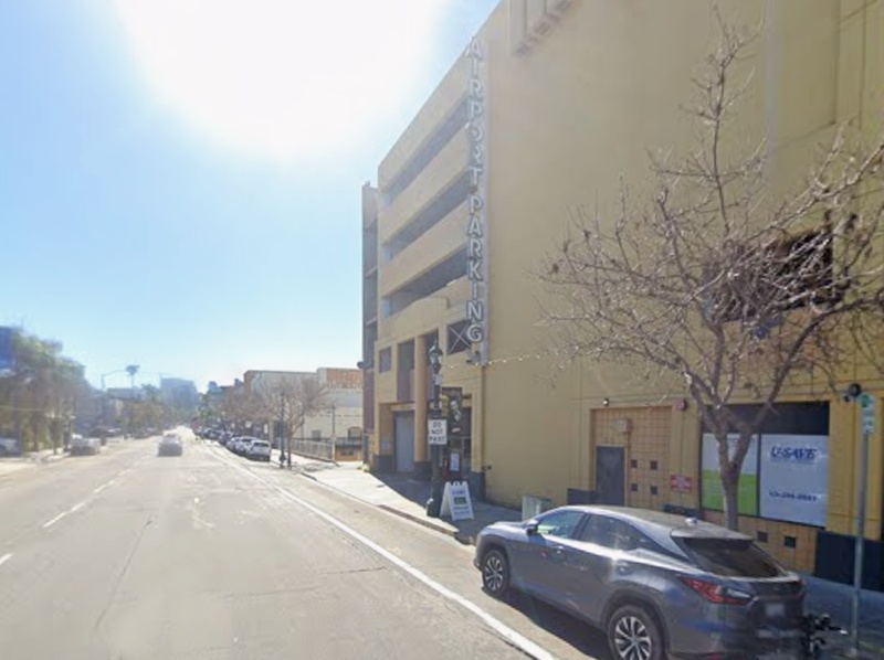 Parking at 1025 W. Laurel St. Garage