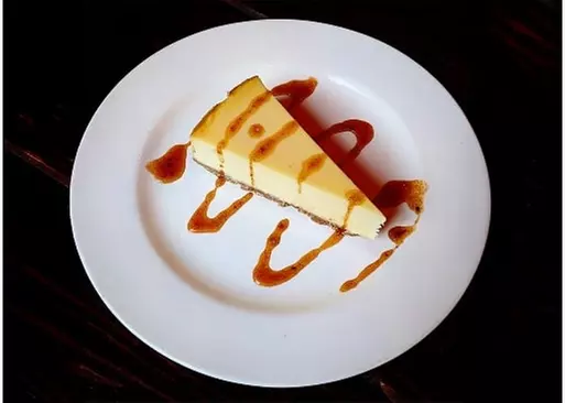 5% Cash Back at Brick & Barrel Bistro