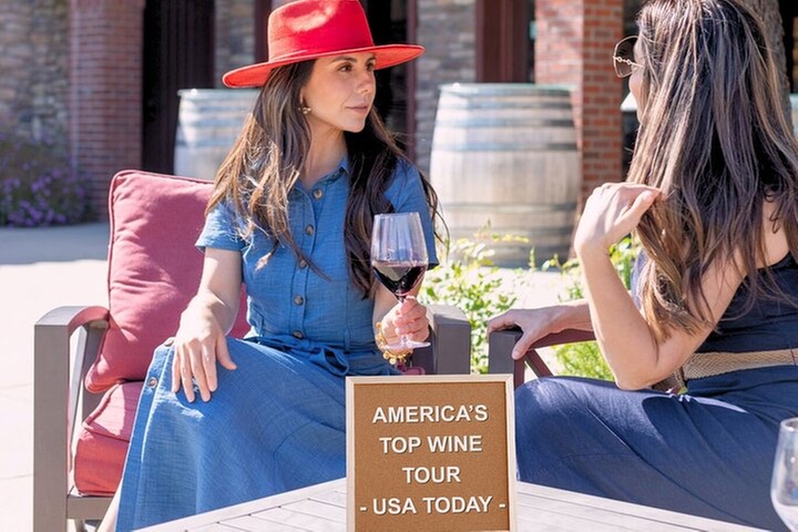 Temecula Valley Wine Tour with Tastings & Lunch Included