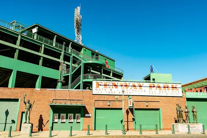 Tour Boston's Rock and Roll Past and Present by Soundscape Tours