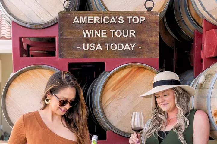 3 Winery Paso Robles Tour with Picnic Lunch from San Luis Obispo