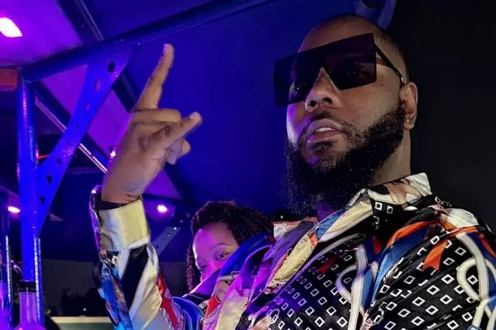 Trill On Wheels - 90s R&B Party Bike Tour through Houston