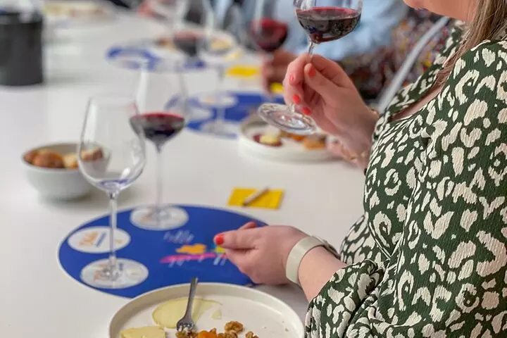 Initiation aux vins de Bordeaux avec Fromages & Charcuterie
