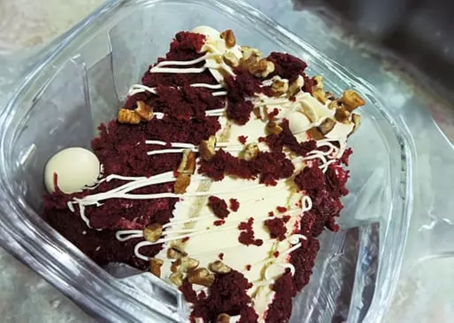 5% Cash Back at B Sweet Cakes