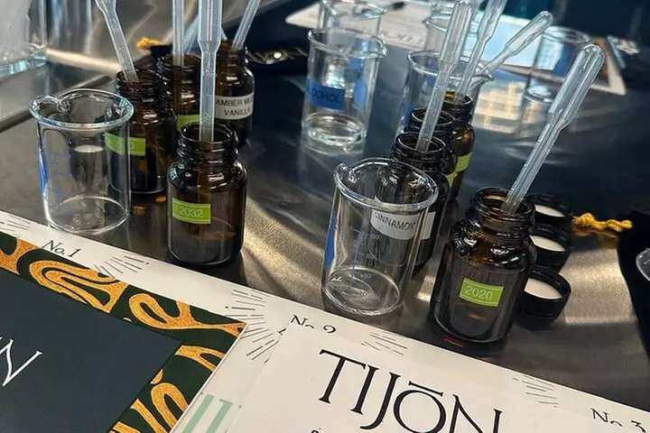 Miami Perfume Making Experience - Fragrance Workshop 90 Minutes