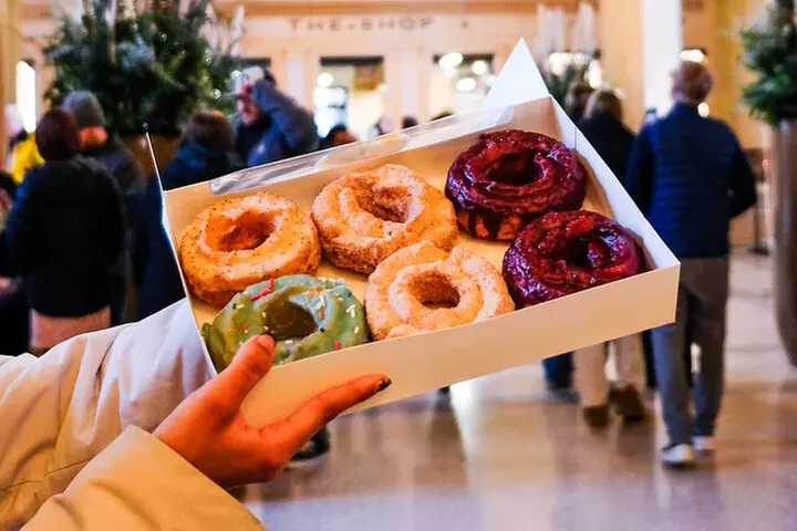 Downtown Detroit's Holiday Sweet Treat & Donut Adventure