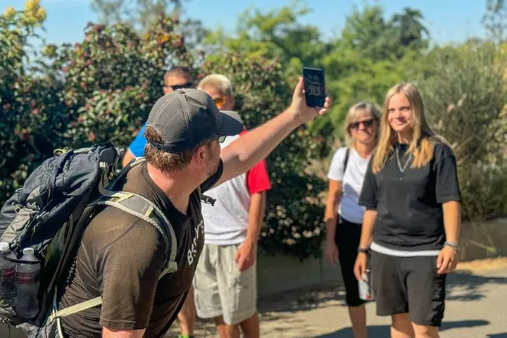 Los Angeles Original 90-Minute Walking Tour to The Hollywood Sign