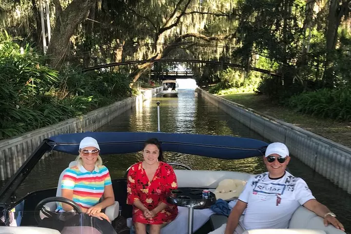 2 Hour Historical Wildlife Tour of the Chain of Lakes