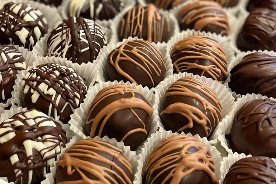 $40 For $80 Worth of A Pre-Made 5 Lb. Assorted Cookie Tray