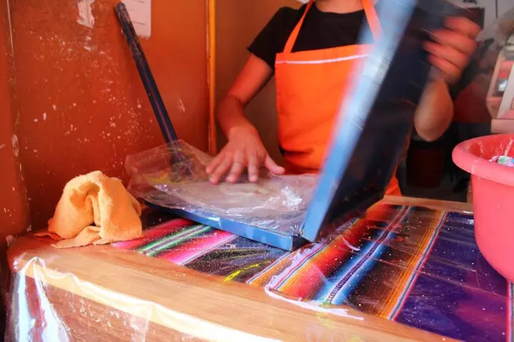 Urban Food and Shopping Experience at Cancun