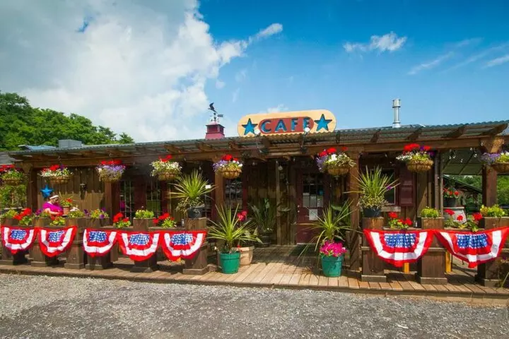 Thousand Islands,Cornell University 2-Day Tour from NY