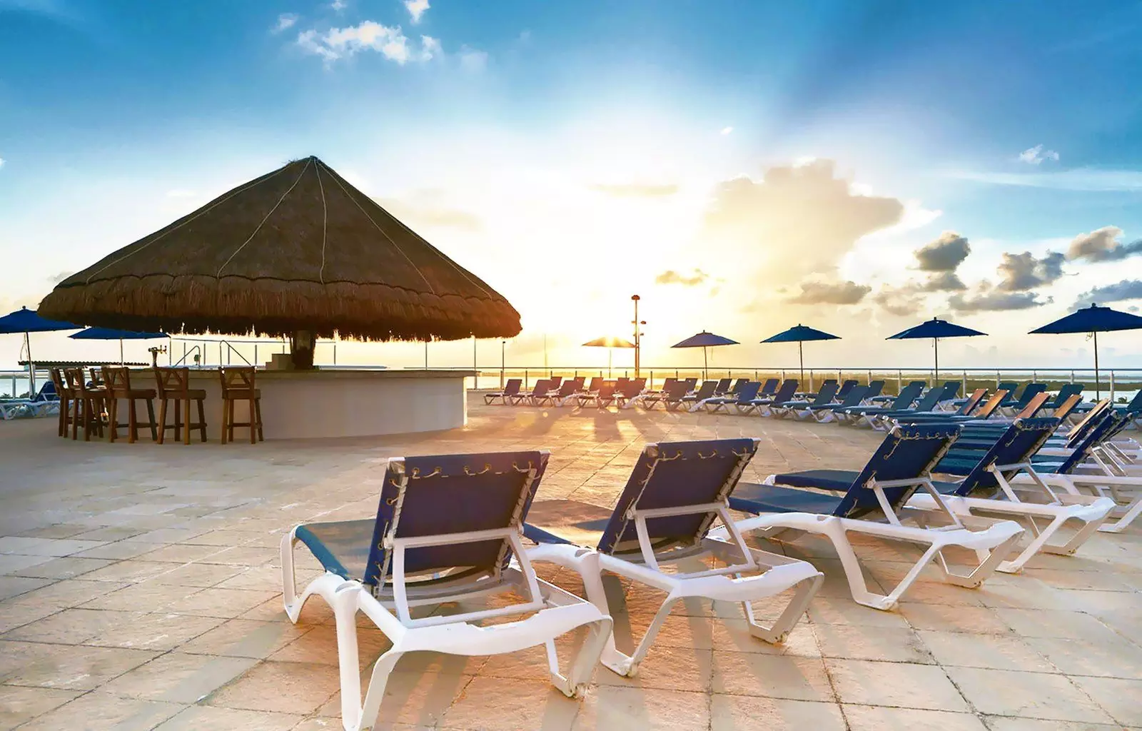 ✈ MESSICO | Cancún - Seadust Cancun Family Resort 5*, 5 notti - Pre...