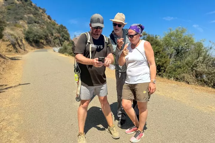 Los Angeles Original 90-Minute Walking Tour to The Hollywood Sign