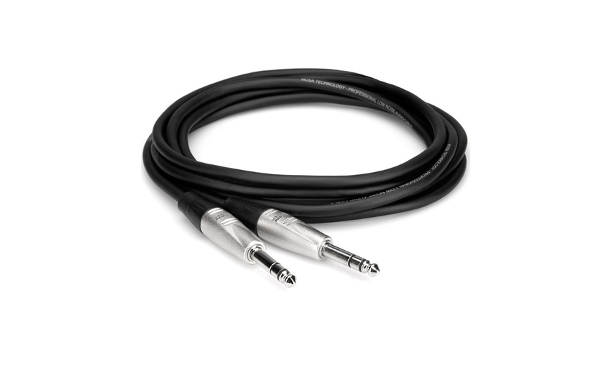 Hosa HSS 005 Pro Balanced Interconnect REAN 1 4in To 1 4in TRS Cable