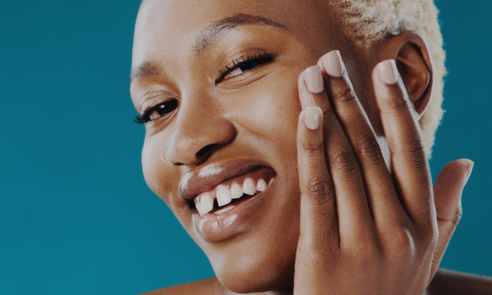 1 o 2 sesiones de 30 min de radiofrecuencia facial en Clínica Rivera