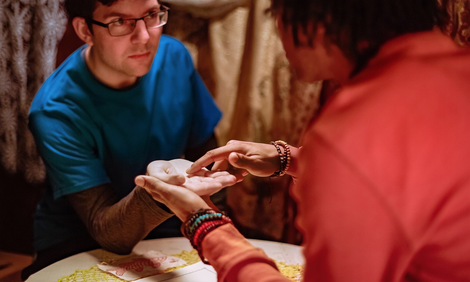 Explore Your Future with Psychic Readings and Palm Insights