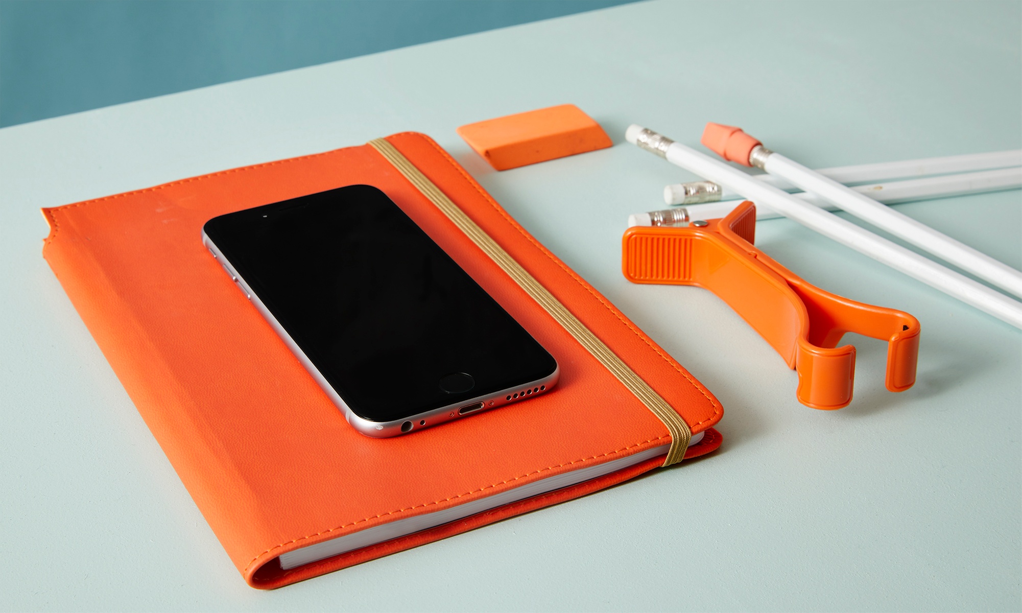 Up to 46% Off on Mobile Phone / Smartphone Repair at Atoz Cellular