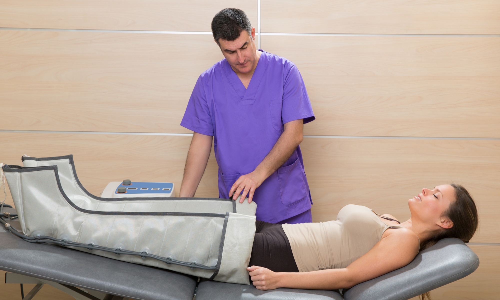 Do 53% zniżki na Masaż - Chiropraktyka w Zakład Rehabilitacji "RELAX"