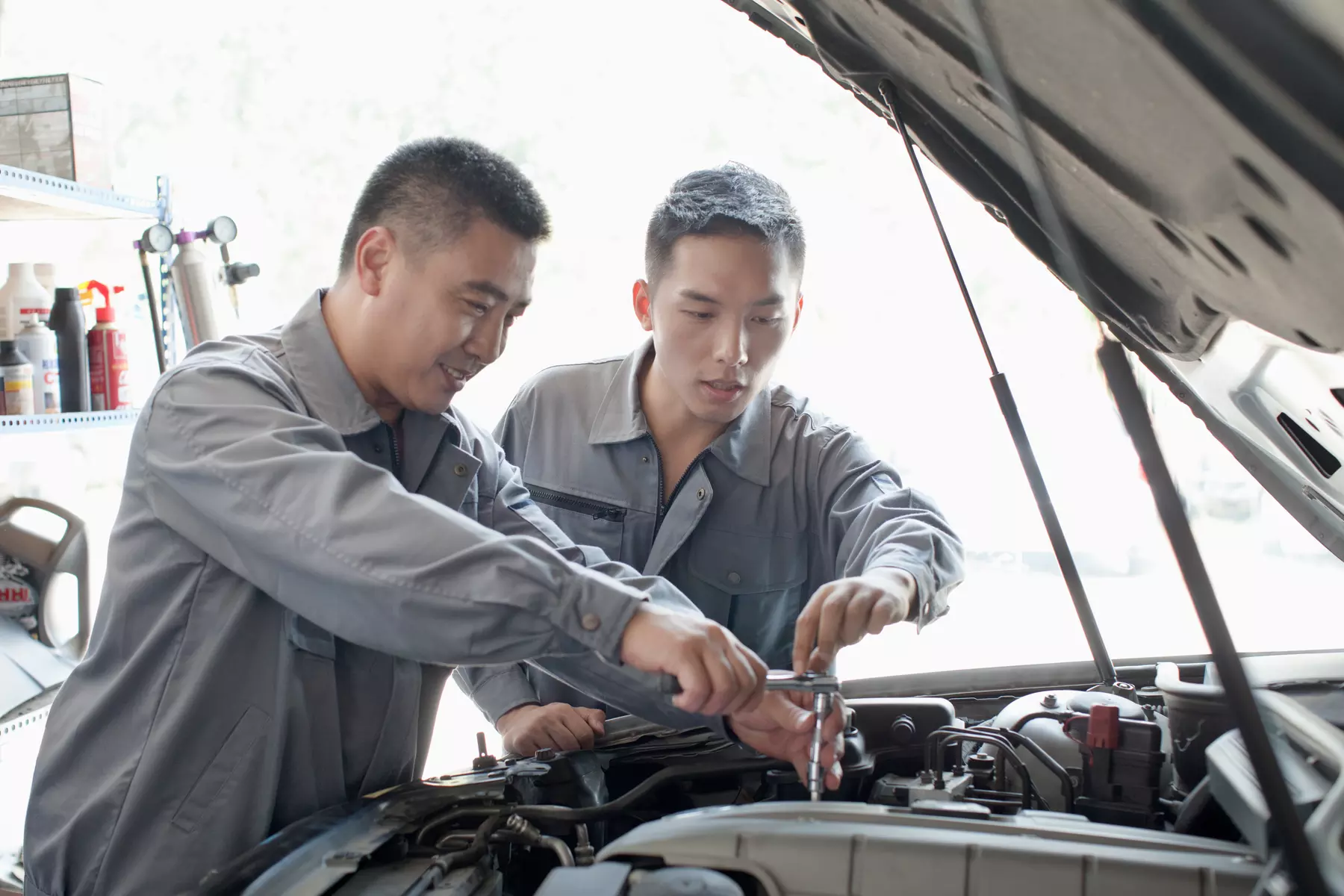 Radiator Coolant, Brake Fluid or Power Steering Fluid Flush Service at Oxenade Motors(Up To 50% Off)