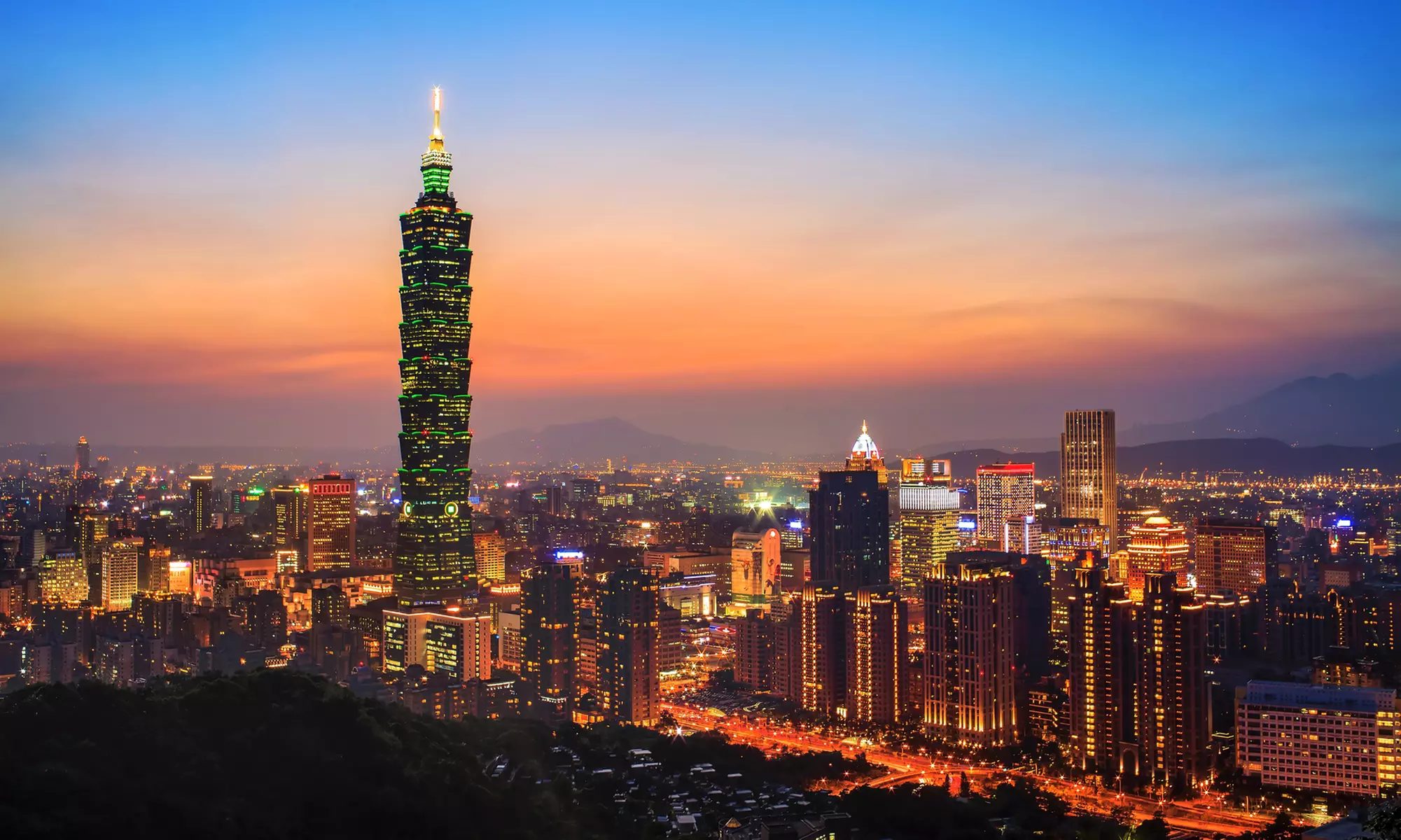 ✈ 10-Day Guided Taiwan Vacation with Air from Pacific Holidays