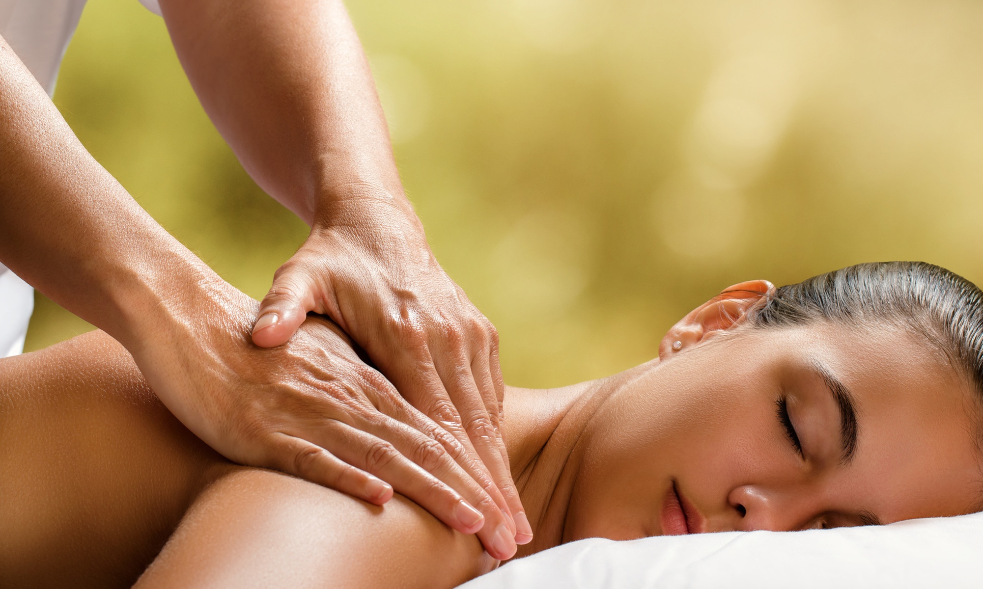 Indulge in 60, 90, or 120-Min Valentine's Massage at Zen Vibes Massage