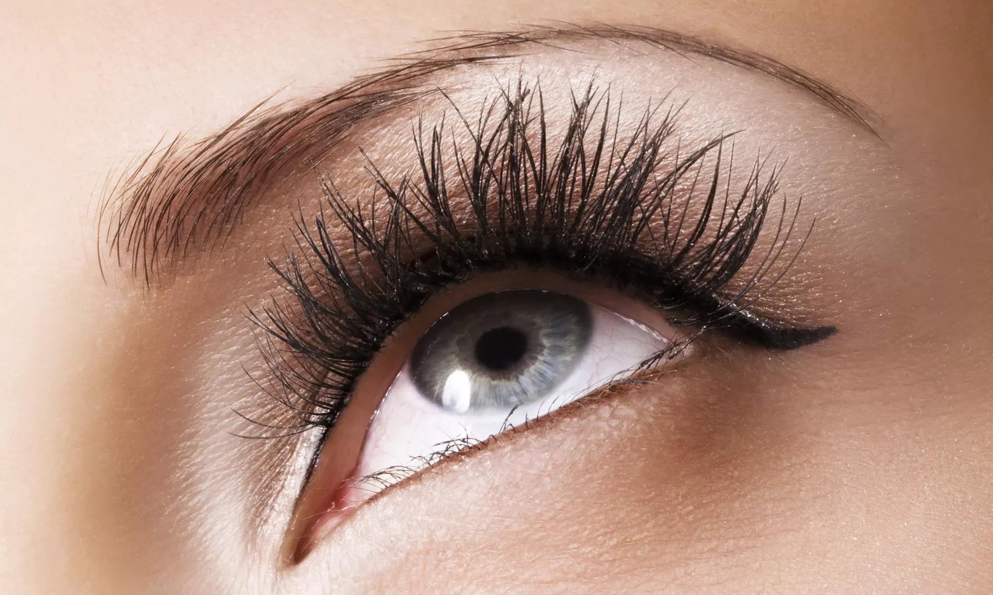 Extensions de cil, méthode au choix : regard sublimé avec Imen Beauty à Paris (jusqu'à 24% de remise) - Primary Image