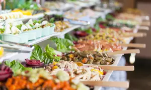 Dinerbuffet met naar keuze onbeperkt drinken bij Hotel Restaurant De Elderschans in Aardenburg, Zeeland