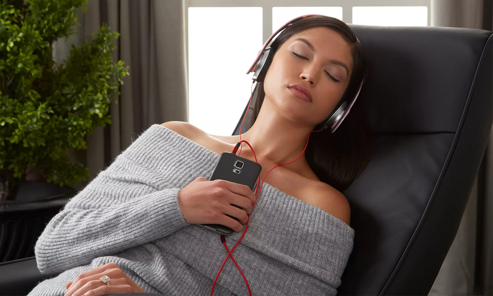 Online Hypnosis On-Demand Sessions from Guiding Light for the Soul (Up to 50% Off). Ten Options Available. - Primary Image