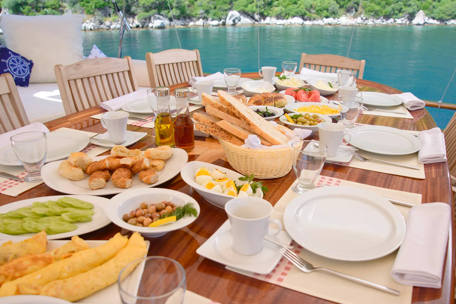 Food Handlers Certificate or Lifetime Membership to 2500+ Courses at Training Express (Up To 63% Off) - Primary Image