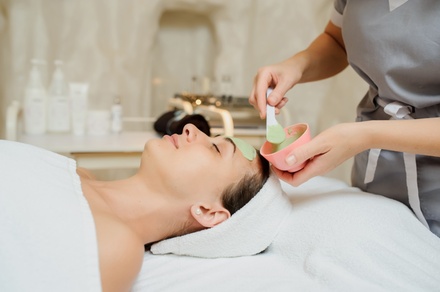 60 Minutes Custom Massage and 30 Minutes Express Facial (with Consultation) - Bridgeforth Body
