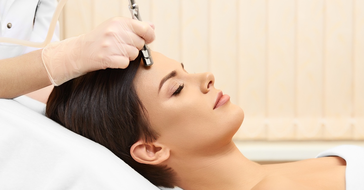 Tratamiento Hydro facial con vitaminas faciales en Madrid