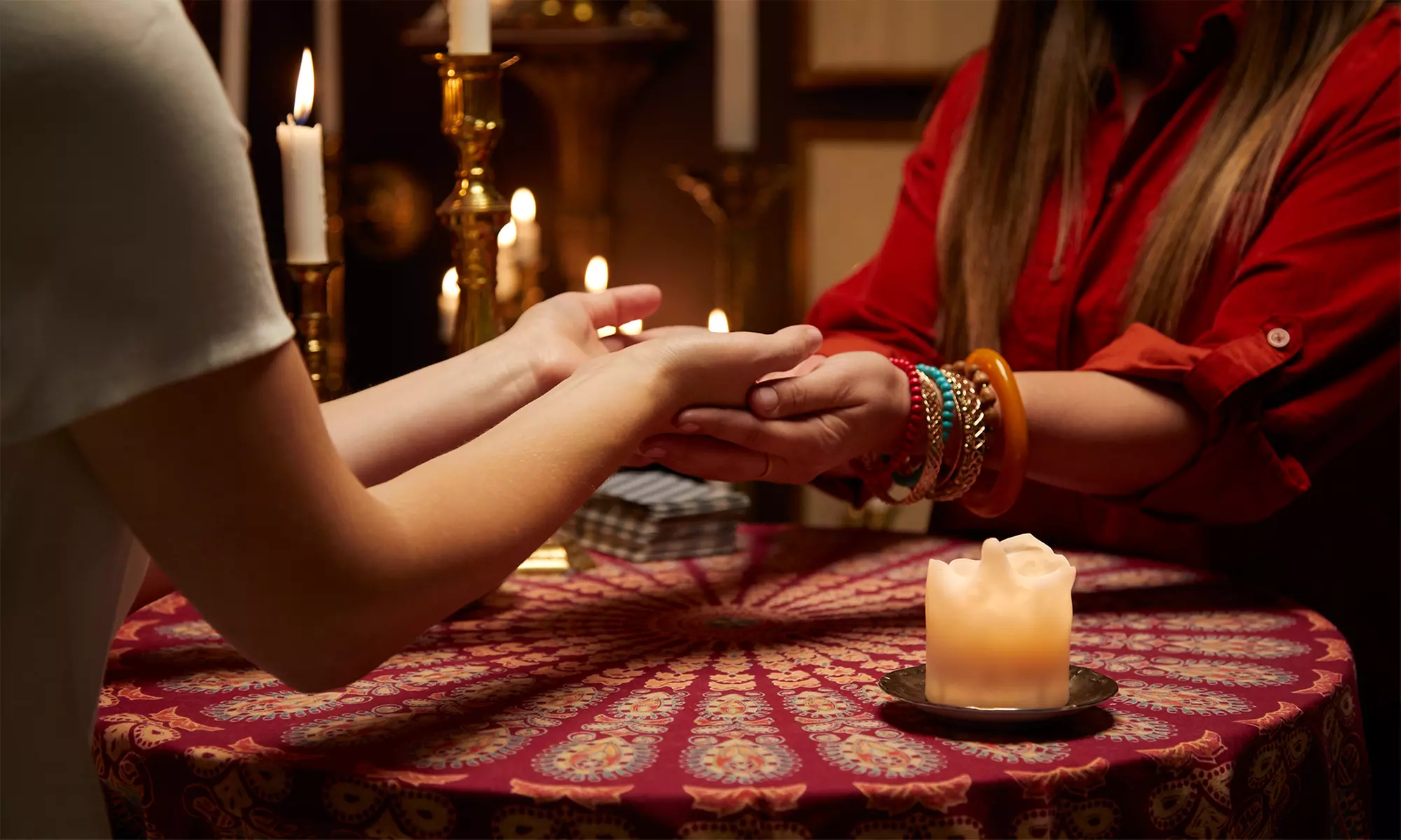 Up to 51% Off on Psychic/Astrology/Fortune Teller at Illiminous psychic - Primary Image