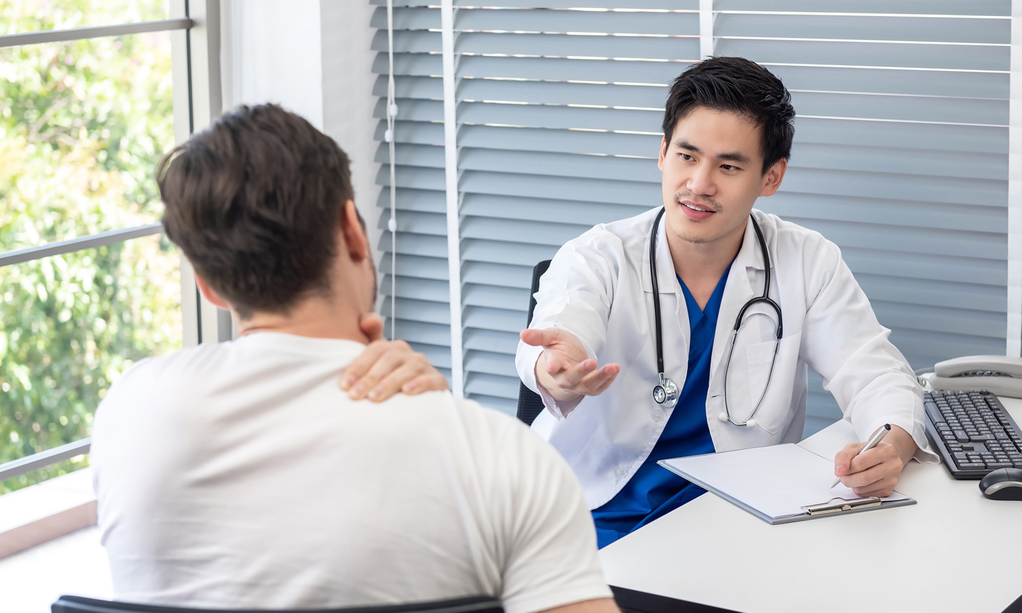 Experience Holistic Wellness with PRP Treatment for Shoulder or Knee