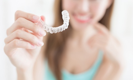 1 retenedor de ortodoncia transparente con limpieza bucal - Cires Dental