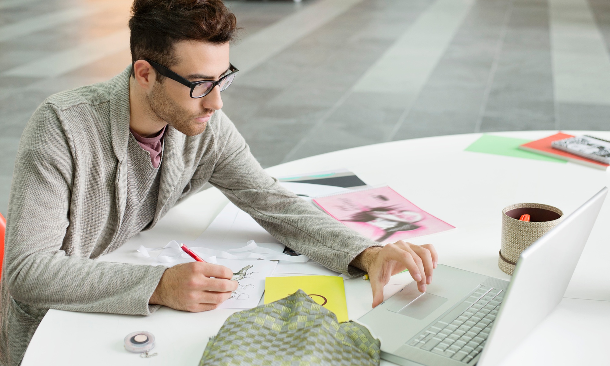 Save 95% on Online Fashion Blogger Course