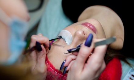 Luxury lash extensions + Complimentary lash bath & Ultra-hydrating lip mask - Aesthetic ICU
