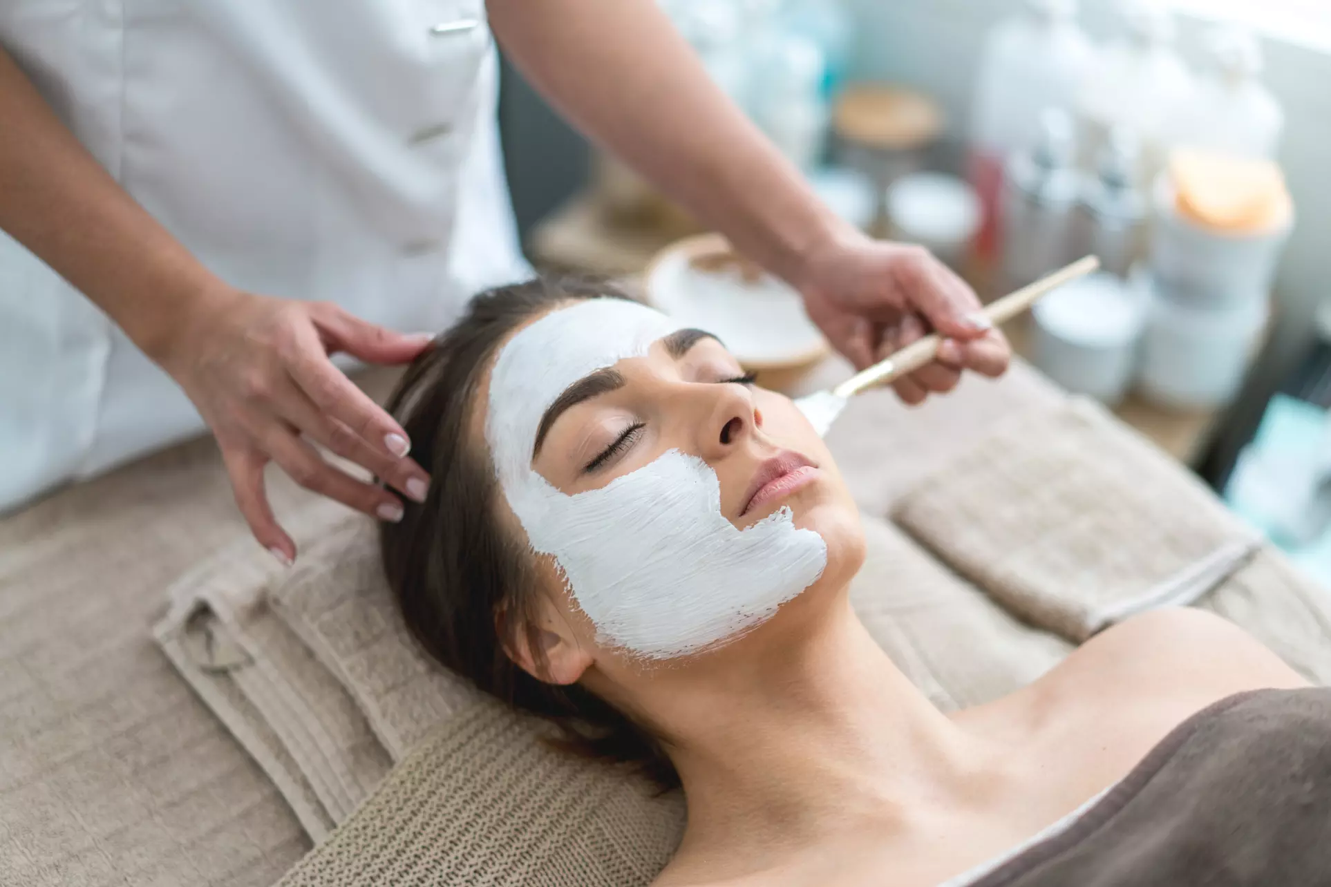 Discover Skin by Lily's Mini, European & Hydrating Facials up to 25% off - Primary Image