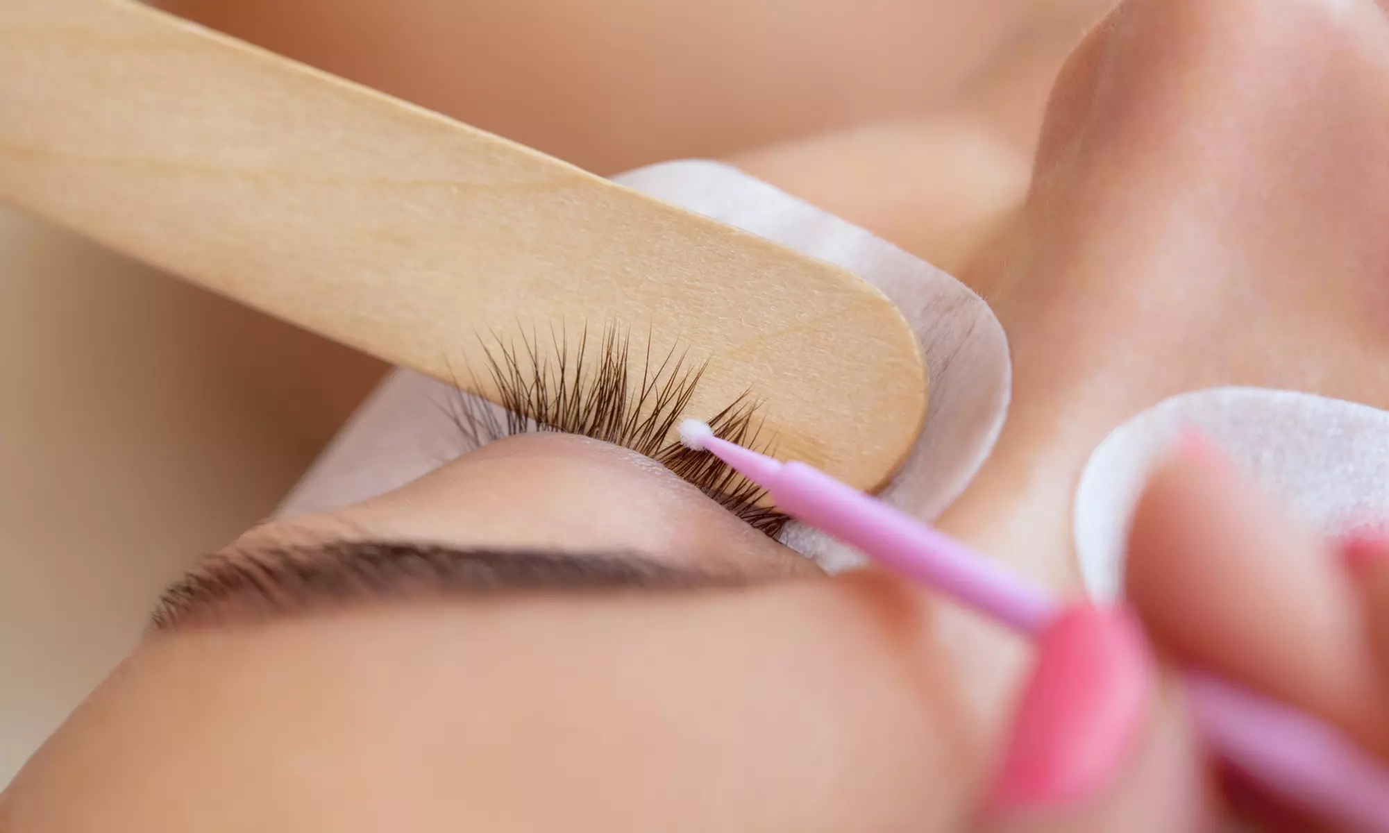 Full Set of Classic Eyelash Extensions, Optional Two Week Fill / 3D or 6D Volumes at Isla Beauty (Up to 51% Off) - Primary Image