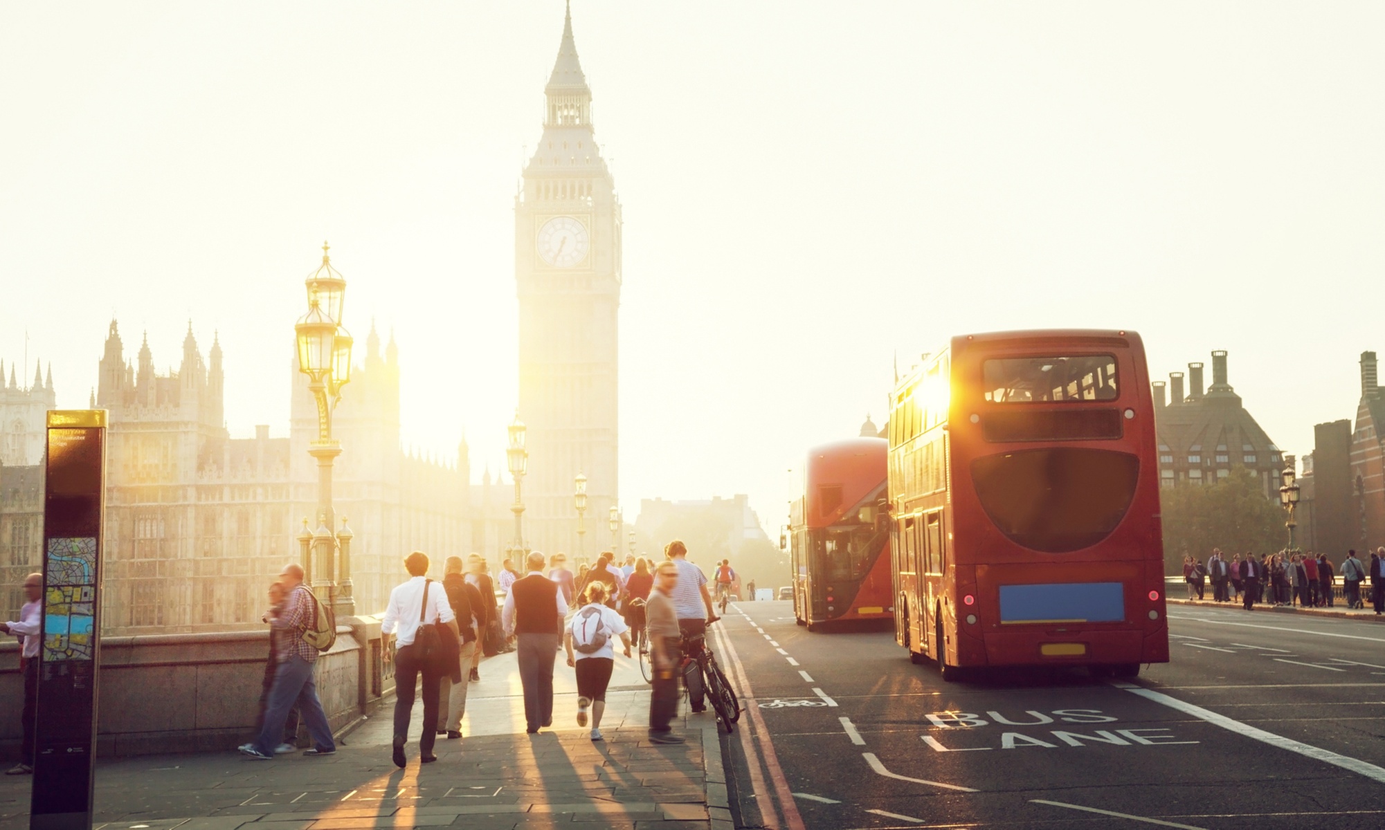 ✈ 8-Day London, Iceland & Paris Vacation with Air