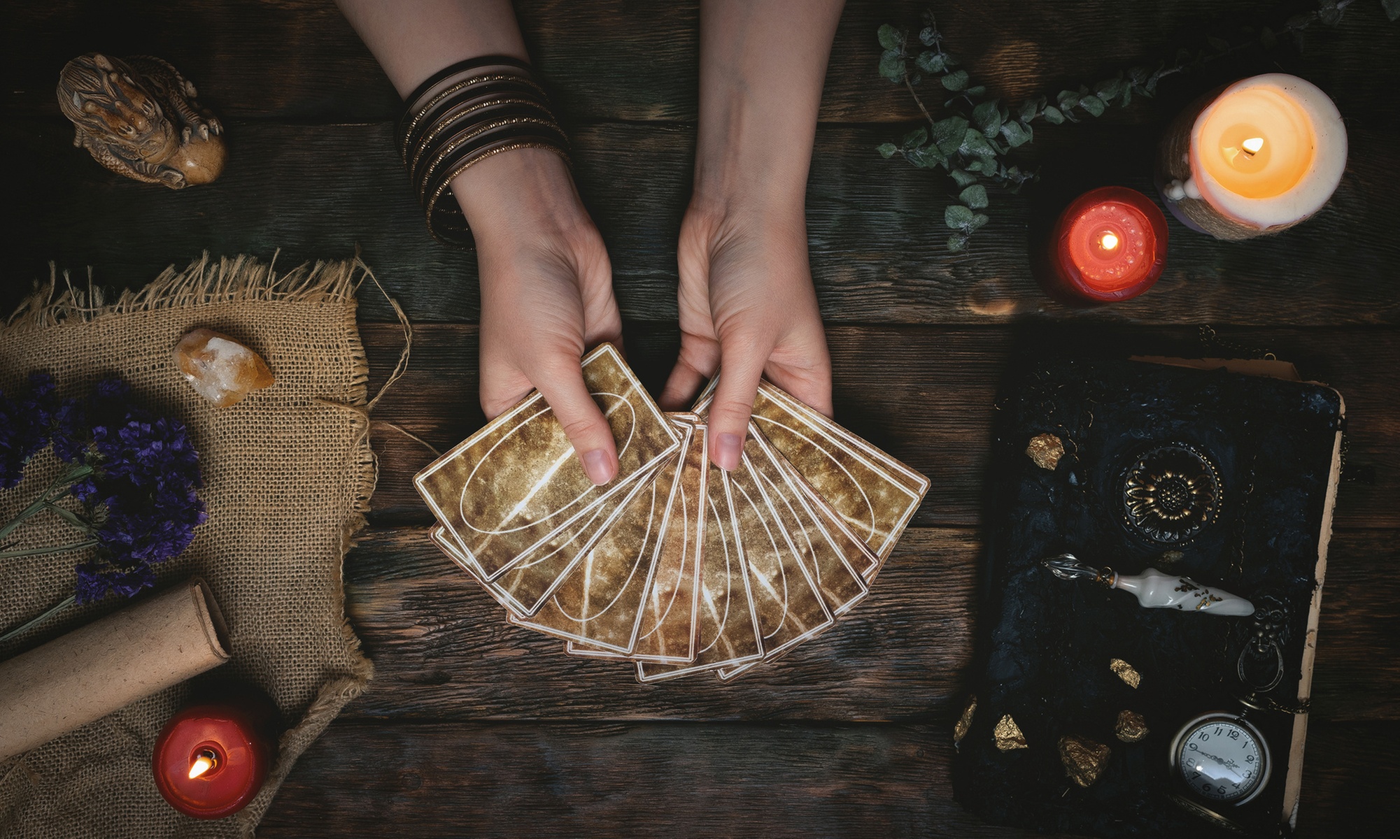 Love and Psychic Readings Available Online for Clarity