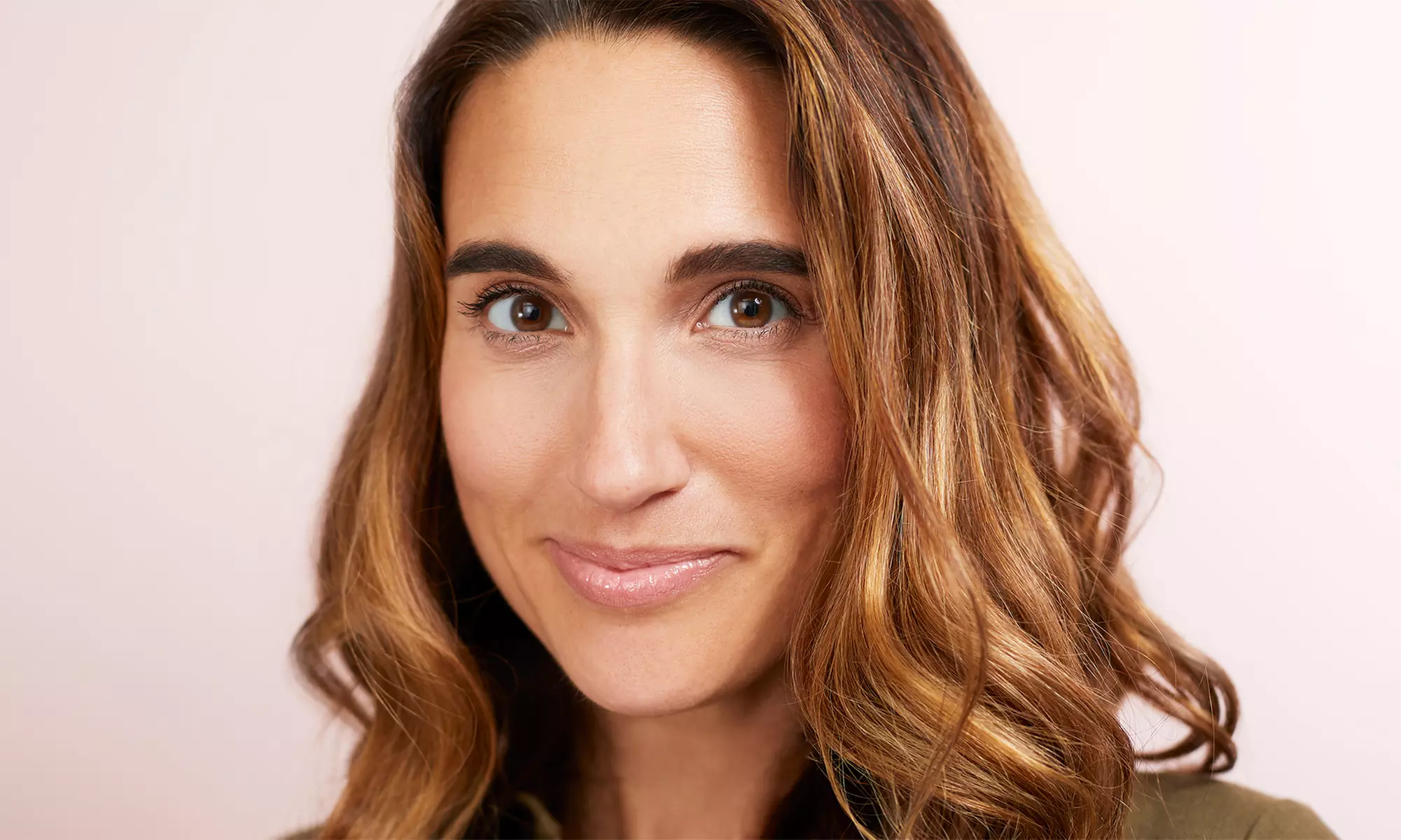 Discover Vanity Lash Lounge's array of facial options including dermaplaning and chemical peels, with savings up to 20% - Primary Image