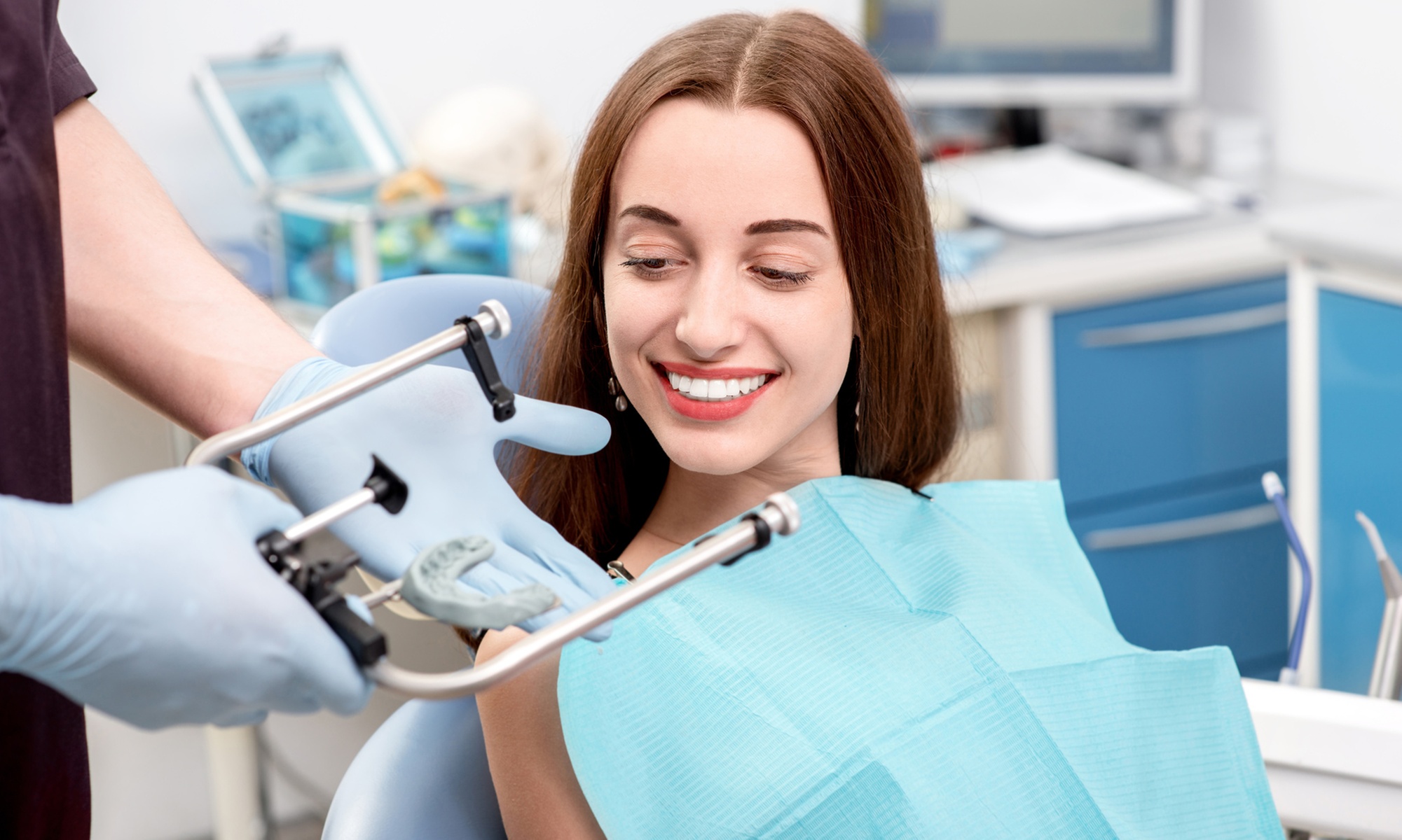 Give Your Smile a Makeover with Choice of Dental Treatment Packages