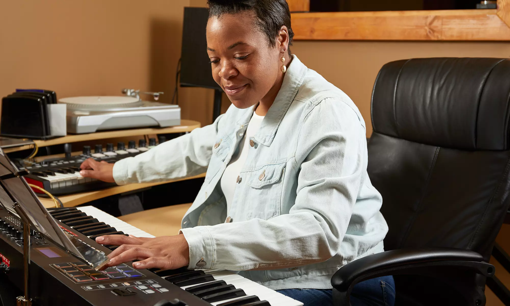 Four 30- or 45-Minute Online Music Lessons at Heritage Home Conservatory (Up to 52% Off) - Primary Image